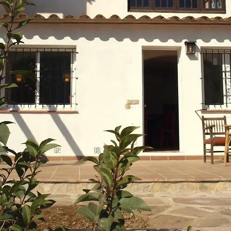 Villa Sleeps 22 With Pool And Wifi