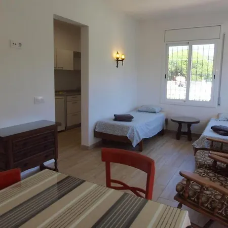 Sleeps 22 With Pool&wifi Lloret de Mar
